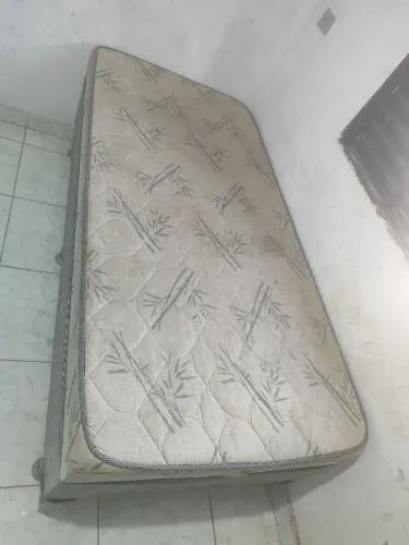 Cama usada, só mandar limpar