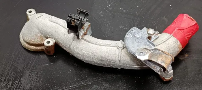 Tubo de Entrada de Ar do Turbocompressor Toyota Hilux 13-15