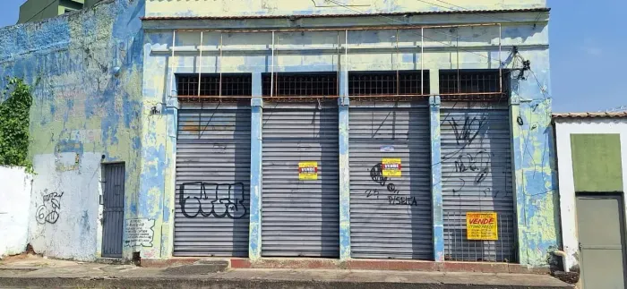 Bento Ribeiro ótimo lojão 250m² localização privilegiada
