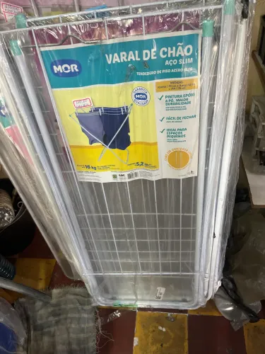 Varal de chão em aço