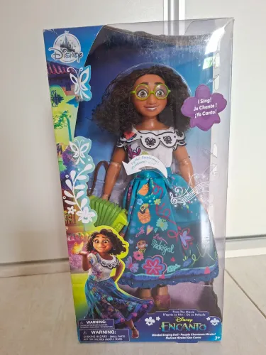Boneca Mirabel Encanto Canta Disney Store 