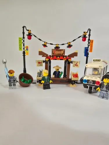 LEGO Ninjago 70607 Perseguição na Cidade de Ninjago