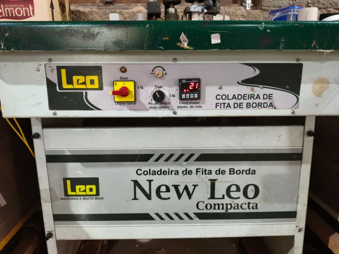 Coladeira de bordas para marcenaria