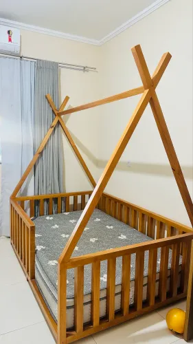 Cama montessoriana