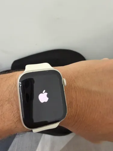 Relógio Apple Watch série 8 45mm com película