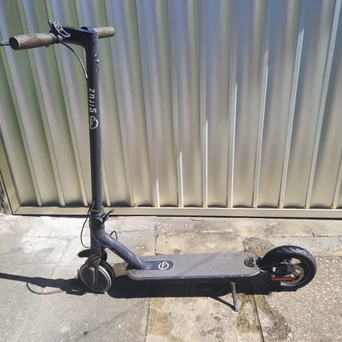 Patinete elétrico Giruz