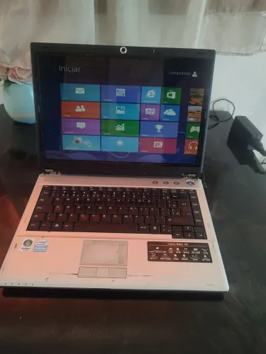 Notebook 4GB bom