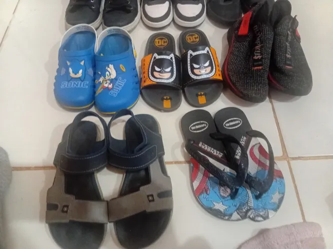 Vendo esses lote de sapato