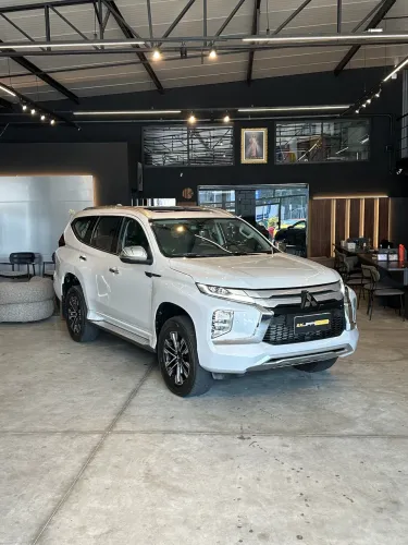 Mitsubishi Pajero Sport HPE-S 2.4 4X4 Diesel AUT 2023
