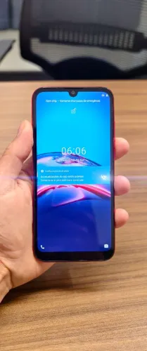 Celular Motorola Moto e6i