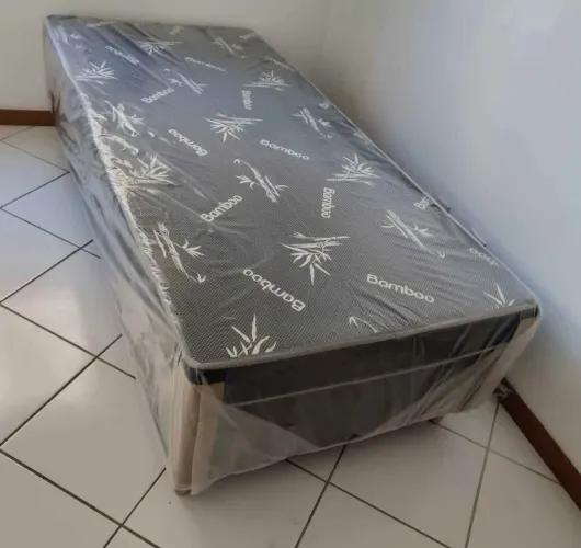 Cama solteiro conjugado novo 