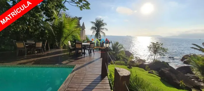 Casa em condomínio a venda em Ilhabela