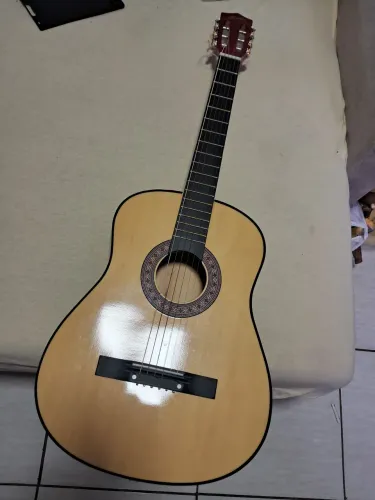 Violão kauthon