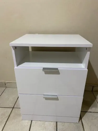 Mesa de cabeceira