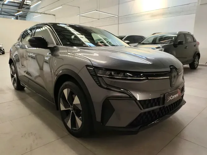 Renault Megane E-tech (elétrico) 2024