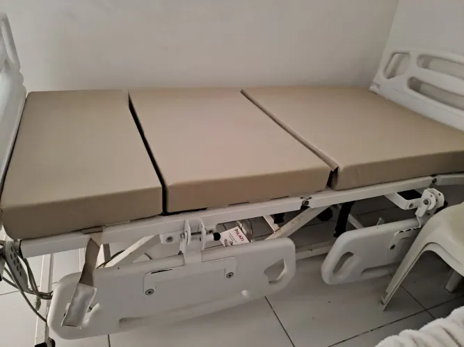 Cama hospitalar