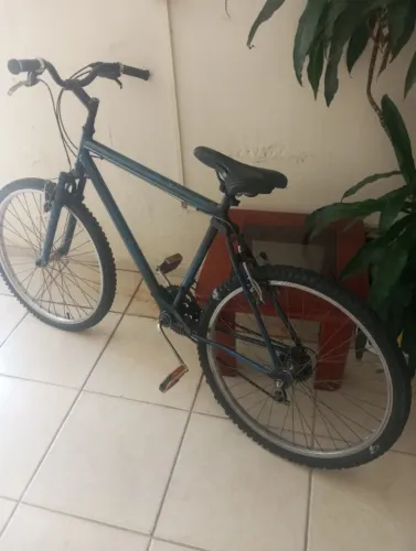 Bicicleta com marcha 200