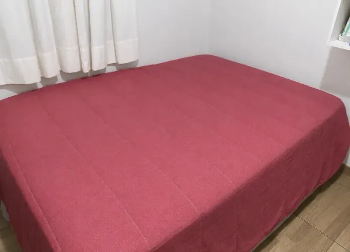 Cama Queen Size (usada) LEIA A DESCRIÇÃO
