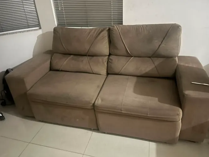 Sofá com dois lugares
