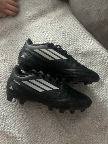 Chuteira infantil Adidas original n32