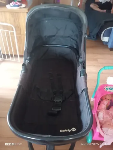 Carrinho de bebê Moisés 