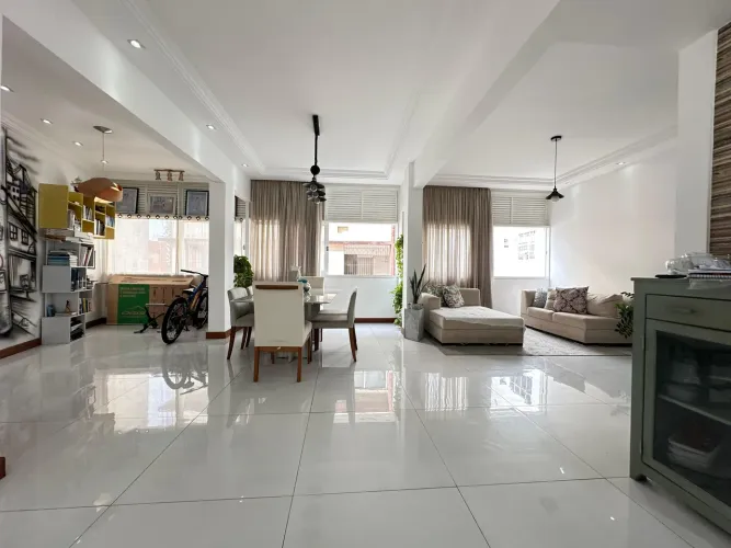 APARTAMENTO RESIDENCIAL em SALVADOR - BA, GRAÇA