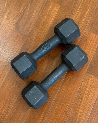 Par de Halteres Sextavados 8 kg Cada