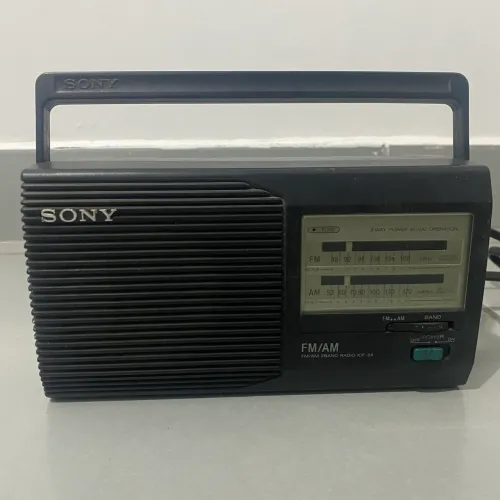 Rádio portátil Sony antigo icf-24 fm/am