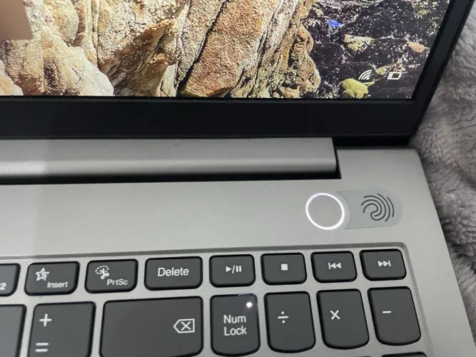 lenovo thinkbook 15 intel core i7