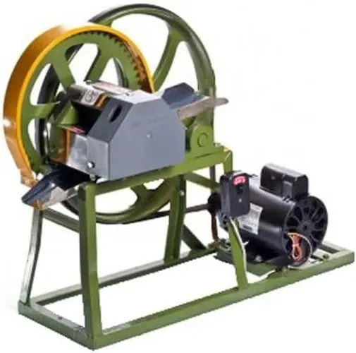 Moenda de cana Botini B200 com motor