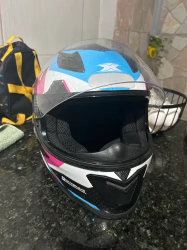 Vendo capacete text