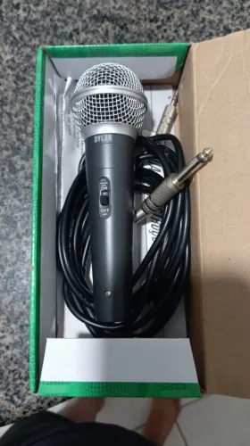Microfone Dinâmico Dylan SMD-100 com Cabo XLR/P10 na Caixa