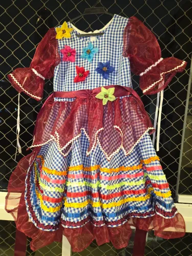 Vestido infantil para Festa Junina