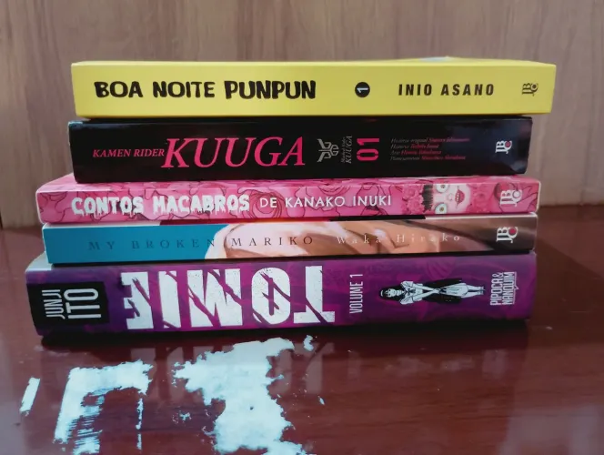 MANGÁS VARIÁDOS