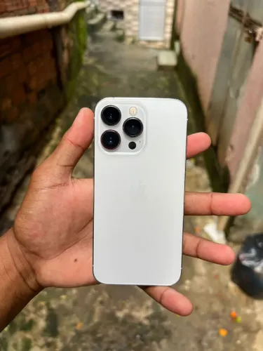 iPhone 13 Pro