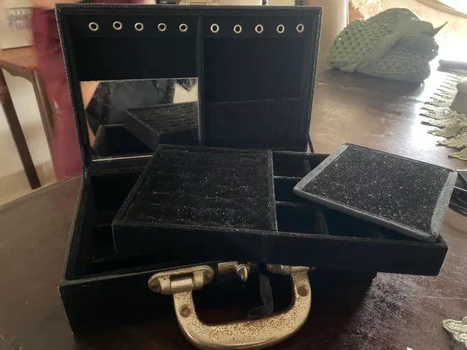 Maleta para acessórios e joias
