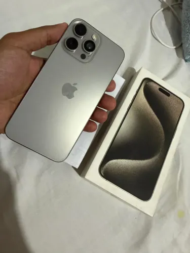Vendo Iphone 15 pro max