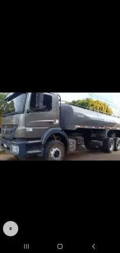 Caminhão Axor 3131 pipa 20.000l