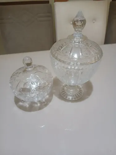  2 Bomboniere de Vidro com Tampa