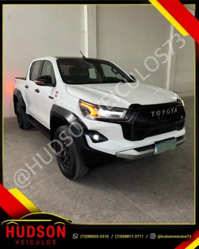 Toyota Hilux CD Gr-s 4X4 2.8 TDI Dies. Aut. 2024