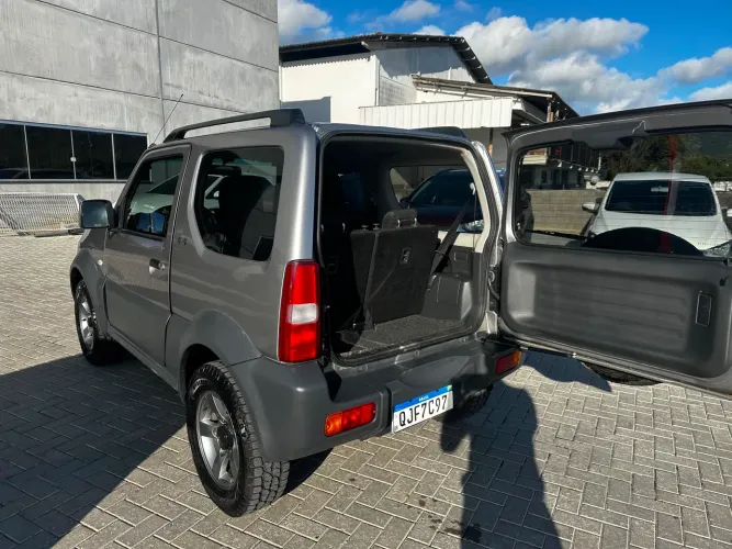 Suzuki Jimny Wide/ /4all 1.3 16V 2019