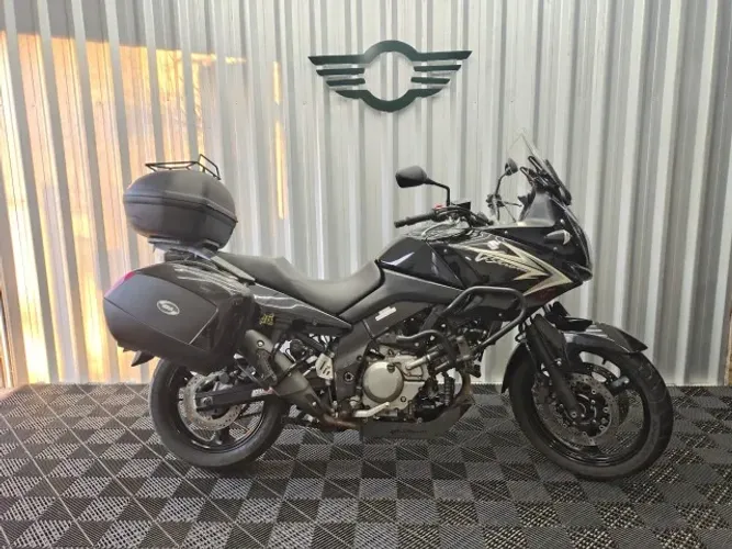 VSTROM 650 TODA EQUIPADA