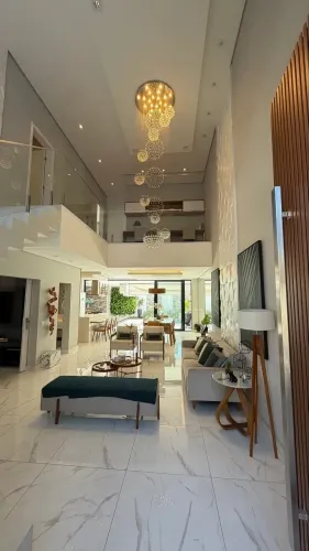 Sobrado de Alto Padrão com Design Assinado e Lazer Completo no Ibiti Royal Park
