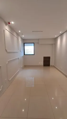 Sala Comercial 48m2 com 3 divisórias (duas sala e recepção) no SB Tower