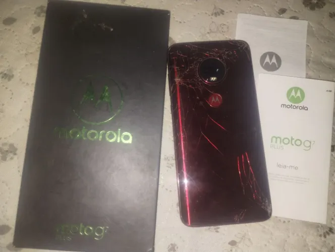 Não está funcionando. Não sei qual defeito celular moto g 7 plus