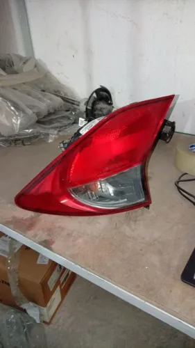 Lanterna Traseira Esquerda Hyundai HB20 Hatch-2020 a 2022