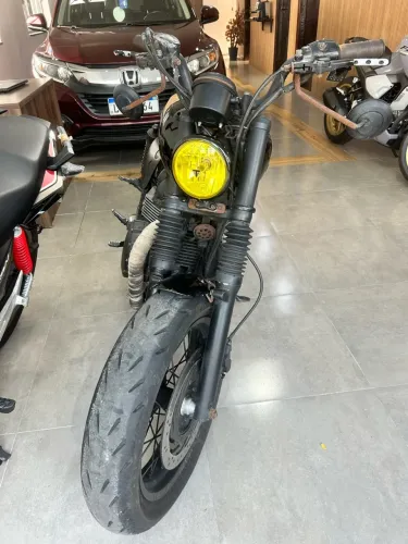 Triumph Bonneville T100