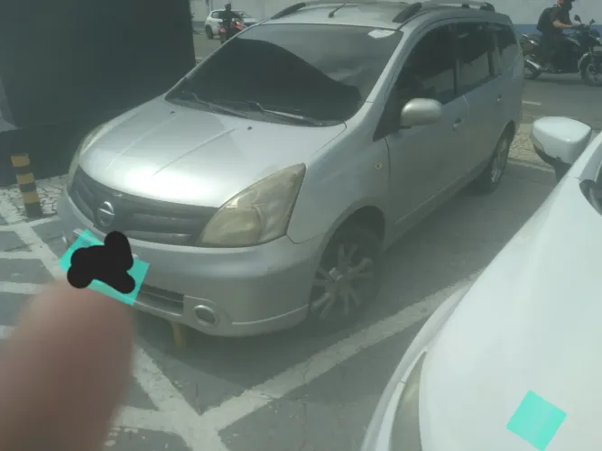 Nissan Livina Grand S 1.8 16V Flex Fuel Mec. 2013