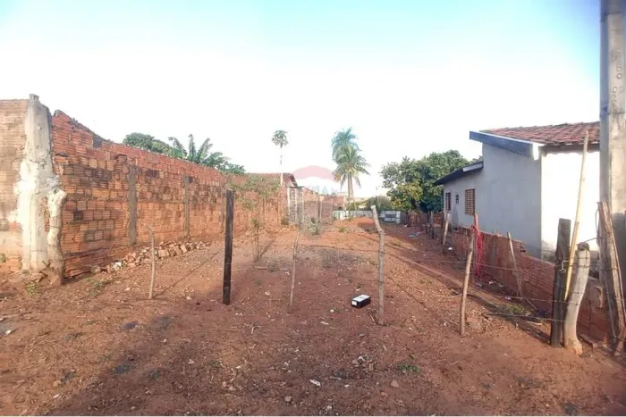 Terreno à Venda Pronto para Construir! (Aceita carro ou moto como parte do pagamento)