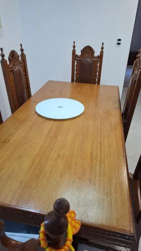 Mesa de Jantar em Madeira de Cerejeira Envelhecida com 6 Cadeiras